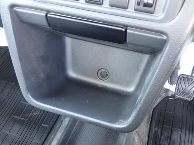 キャリイトラック ＫＣエアコンパワステ　３型　エアコン　パワーステアリング　運転席エアバック　４ＷＤ（42枚目）