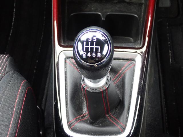 スイフトスポーツ スポーツ　２型　全方位カメラ付きメモリーナビ　全方位カメラ付きメモリーナビ　衝突被害軽減システム　衝突安全ボディ　クリアランスソナー　盗難防止システム　キーレスエントリー　スマートキー　シートヒーター（37枚目）