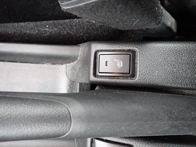 スイフトスポーツ スポーツ　２型　全方位カメラ付きメモリーナビ　全方位カメラ付きメモリーナビ　衝突被害軽減システム　衝突安全ボディ　クリアランスソナー　盗難防止システム　キーレスエントリー　スマートキー　シートヒーター（45枚目）