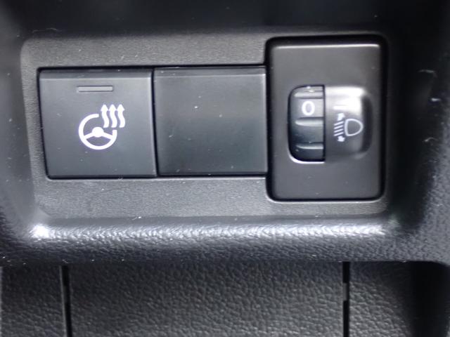 スペーシアカスタム カスタム　ＨＹＢＲＩＤ　ＸＳターボ　スズキコネクト対応　スズキコネクト対応全方位カメラナビ　衝突被害軽減システム	ターボ　キーレスエントリー　エアコン	パワーステアリング	パワーウィンドウ	運転席エアバッグ	ＡＢＳ（38枚目）