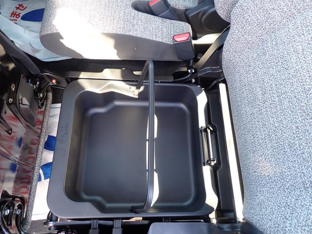 スペーシア ＨＹＢＲＩＤ　Ｘ　スズキコネクト対応全方位カメラナビ　スズキコネクト対応全方位カメラナビ	衝突被害軽減システム　キーレスエントリー（56枚目）