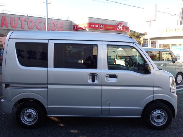 エブリイ ＰＡ　５型　衝突安全ボディ	エアコン	パワーステアリング	運転席エアバッグ	助手席エアバッグ	ＡＢＳ　ＥＳＣ（7枚目）