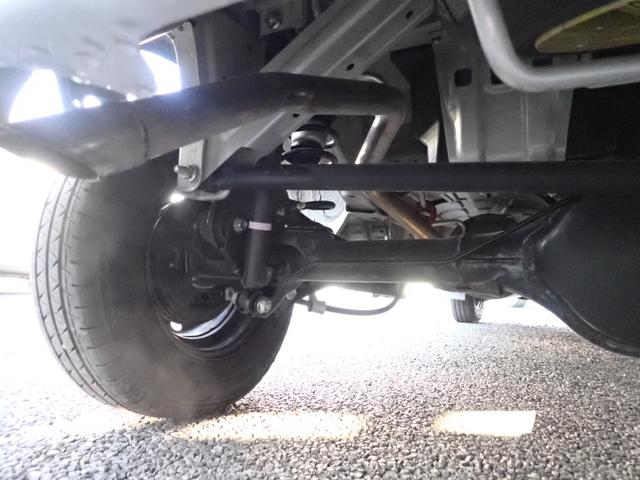 エブリイ ＰＡ　５型　衝突安全ボディ	エアコン	パワーステアリング	運転席エアバッグ	助手席エアバッグ	ＡＢＳ　ＥＳＣ（21枚目）