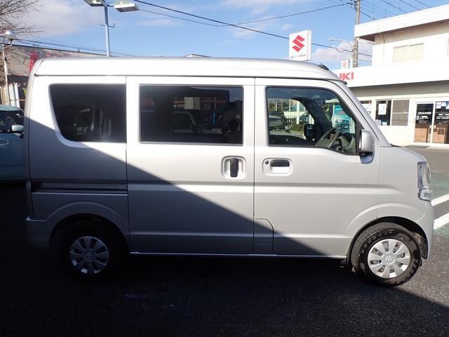 エブリイ PC 5型 衝突被害軽減システム 衝突安全ボディ クリアランスソナー 盗難防止システム キーレスエントリー アイドリングストップ シートヒーター エアコン パワーステアリング パワーウィンドウ 運転席エアバッグ(7枚目)