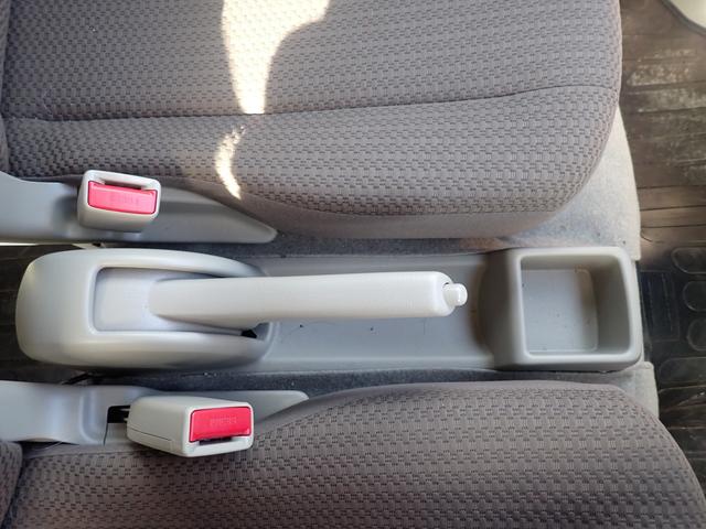 エブリイ PC 5型 衝突被害軽減システム 衝突安全ボディ クリアランスソナー 盗難防止システム キーレスエントリー アイドリングストップ シートヒーター エアコン パワーステアリング パワーウィンドウ 運転席エアバッグ(37枚目)