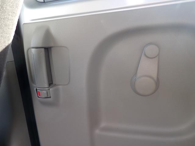 エブリイ PC 5型 衝突被害軽減システム 衝突安全ボディ クリアランスソナー 盗難防止システム キーレスエントリー アイドリングストップ シートヒーター エアコン パワーステアリング パワーウィンドウ 運転席エアバッグ(47枚目)