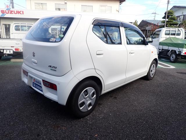 アルト Ｌ　２型　運転席エアバック　助手席エアバック　パワーステアリング　パワーウインドウ　ＡＢＳ　ＥＣＳ　衝突安全ボディ　シートヒーター　盗難防止システム　キーレスエントリー　アイドリングストップ（9枚目）