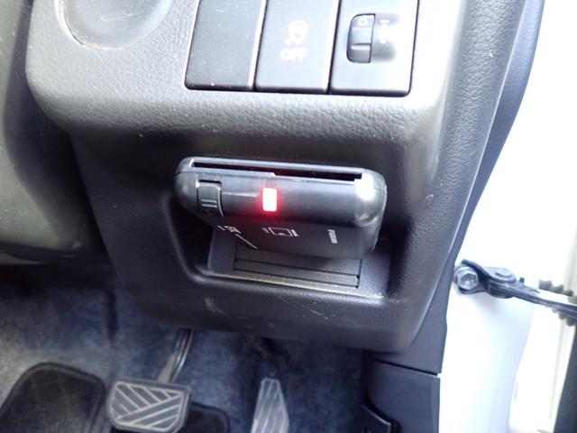 アルト Ｌ　２型　運転席エアバック　助手席エアバック　パワーステアリング　パワーウインドウ　ＡＢＳ　ＥＣＳ　衝突安全ボディ　シートヒーター　盗難防止システム　キーレスエントリー　アイドリングストップ（34枚目）