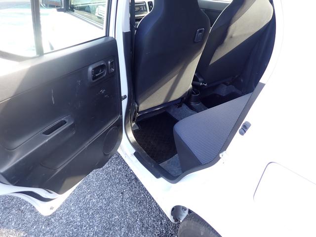 アルト Ｌ　２型　運転席エアバック　助手席エアバック　パワーステアリング　パワーウインドウ　ＡＢＳ　ＥＣＳ　衝突安全ボディ　シートヒーター　盗難防止システム　キーレスエントリー　アイドリングストップ（58枚目）