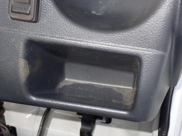 キャリイトラック 頑丈ダンプ　６型　運転席エアーバック　パワーステアリング　パワーウィンドウ　ＡＢＳ　衝突被害軽減システム　ふらつき警報　４ＷＤ　キーレスエントリー　誤発進制御機能（33枚目）