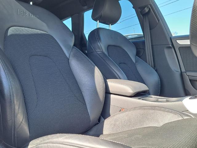 Ａ４アバント ２．０ＴＦＳＩ　Ｓラインパッケージ　ＭＭＩナビ　フルセグ　Ｂｌｕｅｔｏｏｔｈオーディオ　バックカメラ　ＥＴＣ　ハーフレザーシート　パワーシート　純正１８インチアルミホイール　ドライブレコーダー　ＬＥＤヘッドライト（12枚目）