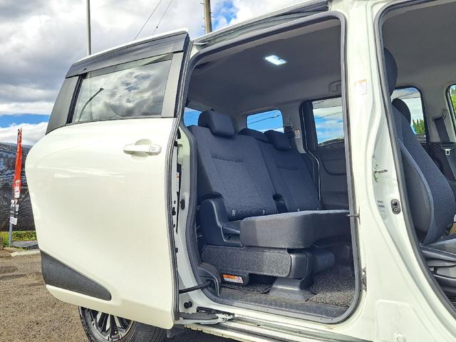 シエンタ ハイブリッドG セーフティセンス 両側電動スライドドア ドライブレコーダー モデリスタ15インチアルミホイール 純正SDナビ TV Bluetoothオーディオ LEDヘッドライト Bカメラ シートヒーター ETC(8枚目)