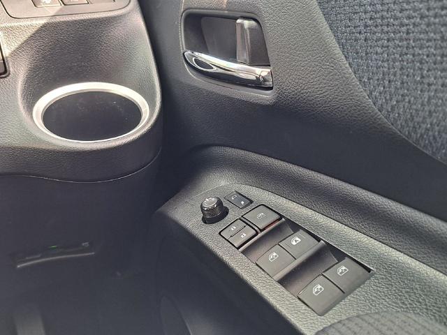 シエンタ ハイブリッドG セーフティセンス 両側電動スライドドア ドライブレコーダー モデリスタ15インチアルミホイール 純正SDナビ TV Bluetoothオーディオ LEDヘッドライト Bカメラ シートヒーター ETC(33枚目)