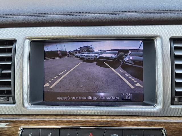 XF 3.0プレミアムラグジュアリー ベージュレザーシート 純正ナビ TV ETC 純正19インチアルミホイール シートヒーター スマートキー クルーズコントロール Bluetoothオーディオ HIDヘッド Bカメラ ドライブレコーダー(20枚目)