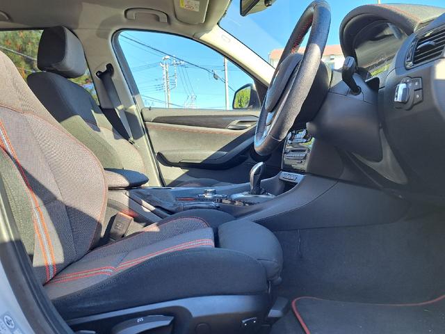 X1 sDrive 20i スポーツ 後期モデル コンフォートアクセス 純正ナビ Bluetoothオーディオ バックカメラ 純正18インチアルミホイール ETC HIDヘッドライト アイドリングストップ オートライト(10枚目)