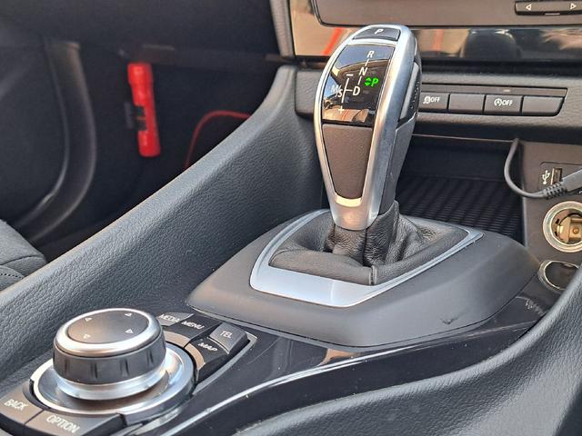 X1 sDrive 20i スポーツ 後期モデル コンフォートアクセス 純正ナビ Bluetoothオーディオ バックカメラ 純正18インチアルミホイール ETC HIDヘッドライト アイドリングストップ オートライト(16枚目)