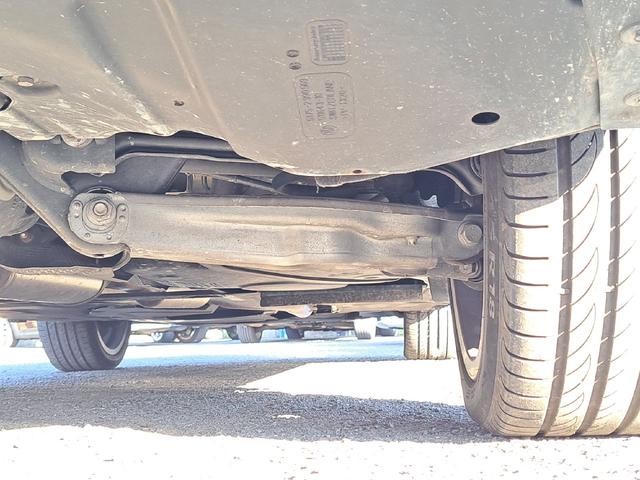 X1 sDrive 20i スポーツ 後期モデル コンフォートアクセス 純正ナビ Bluetoothオーディオ バックカメラ 純正18インチアルミホイール ETC HIDヘッドライト アイドリングストップ オートライト(32枚目)