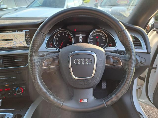 A5スポーツバック 2.0TFSIクワトロ ブラックレザーシート MMIナビ バックカメラ パークトロニックセンサー シートヒーター パワーシート スマートキー 純正18インチアルミホイール クルーズコントロール ETC オートライト(22枚目)