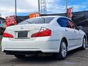 フーガ ３５０ＧＴ　ベージュレザーシート　ＨＤＤナビ　バック／サイドブラインドカメラ　シートヒーター／クーラー　助手席オットマン　純正１８インチアルミホイール　ＡＦＳ　ビルトインＥＴＣ　ＨＩＤヘッドライト（5枚目）