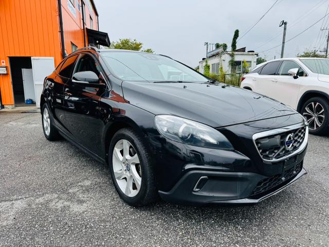 V40 クロスカントリー T4 ノルディック ドライブレコーダー ETC バックカメラ ナビ TV オートクルーズコントロール アルミホイール オートライト HID パワーシート スマートキー 電動格納ミラー シートヒーター AT(13枚目)