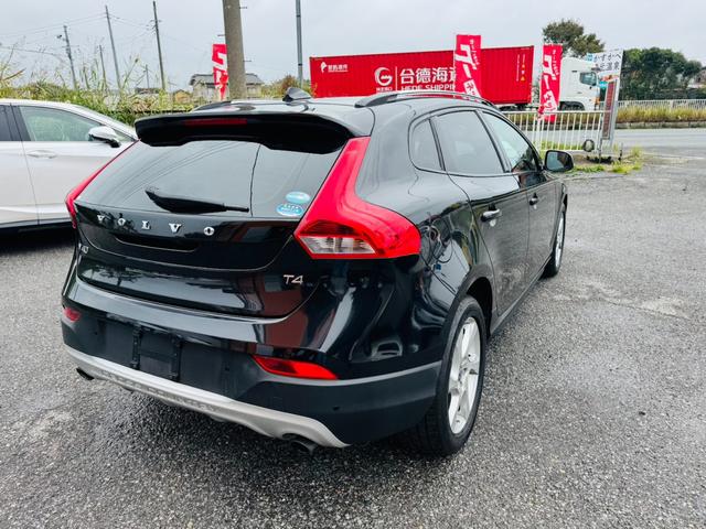 V40 クロスカントリー T4 ノルディック ドライブレコーダー ETC バックカメラ ナビ TV オートクルーズコントロール アルミホイール オートライト HID パワーシート スマートキー 電動格納ミラー シートヒーター AT(16枚目)