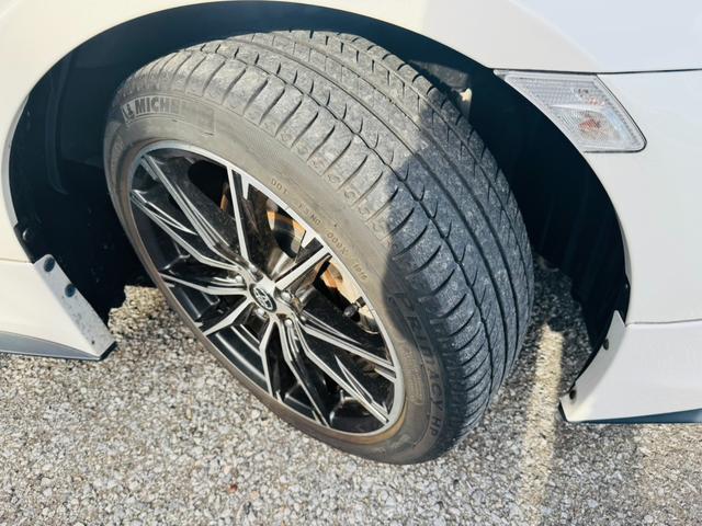 86 GT ナビ オートクルーズコントロール MT オートライト LEDヘッドランプ スマートキー アルミホイール 盗難防止システム 衝突安全ボディ ABS ESC USB エアコン パワーステアリング(19枚目)