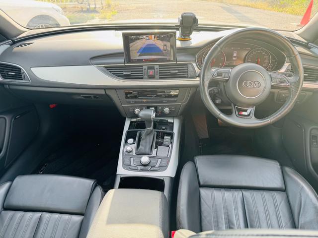 A6 2.0TFSI Sラインパッケージ クリアランスソナー オートクルーズコントロール バックカメラ アルミホイール HID CVT アイドリングストップ 電動格納ミラー 盗難防止システム パワーシート CD ABS ESC エアコン(2枚目)