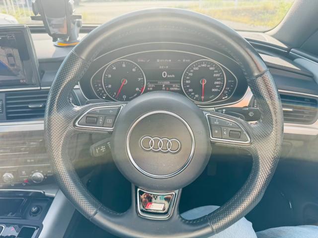 A6 2.0TFSI Sラインパッケージ クリアランスソナー オートクルーズコントロール バックカメラ アルミホイール HID CVT アイドリングストップ 電動格納ミラー 盗難防止システム パワーシート CD ABS ESC エアコン(3枚目)