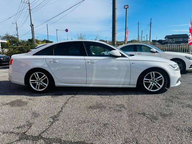 A6 2.0TFSI Sラインパッケージ クリアランスソナー オートクルーズコントロール バックカメラ アルミホイール HID CVT アイドリングストップ 電動格納ミラー 盗難防止システム パワーシート CD ABS ESC エアコン(13枚目)