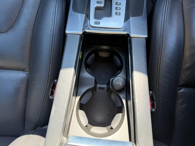 Ｖ６０ ドライブｅ　ナビ　クリアランスソナー　オートクルーズコントロール　アルミホイール　パワーシート　キーレスエントリー　電動格納ミラー　シートヒーター　ＡＴ　盗難防止システム　ＡＢＳ　ＣＤ　エアコン（5枚目）