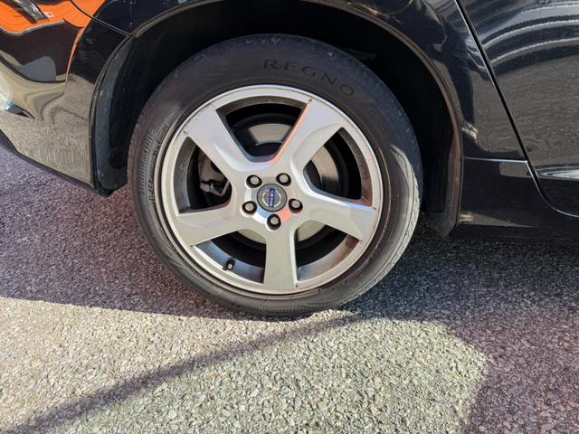 Ｖ６０ ドライブｅ　ナビ　クリアランスソナー　オートクルーズコントロール　アルミホイール　パワーシート　キーレスエントリー　電動格納ミラー　シートヒーター　ＡＴ　盗難防止システム　ＡＢＳ　ＣＤ　エアコン（19枚目）