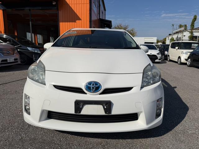 プリウス S ETC バックカメラ ナビ アルミホイール オートライト CVT スマートキー 電動格納ミラー 盗難防止システム ミュージックプレイヤー接続可 衝突安全ボディ ABS ESC エアコン(10枚目)