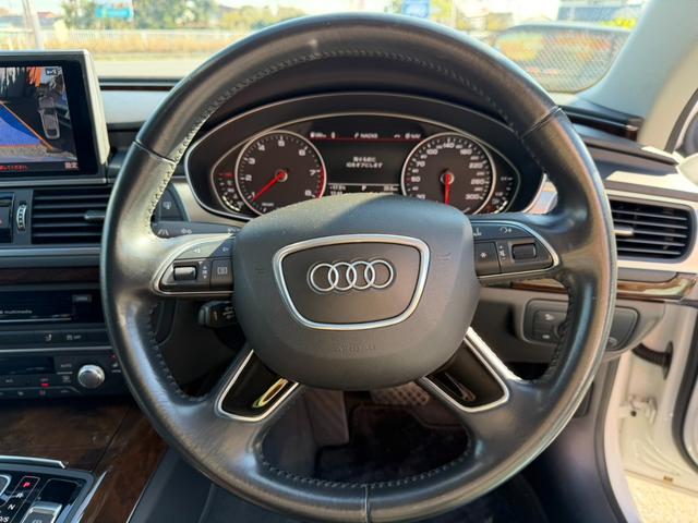 A7スポーツバック 2.0TFSIクワトロ 4WD ドライブレコーダー クリアランスソナー オートクルーズコントロール バックカメラ アルミホイール AT シートヒーター アイドリングストップ 盗難防止システム パワーシート CD ABS(3枚目)