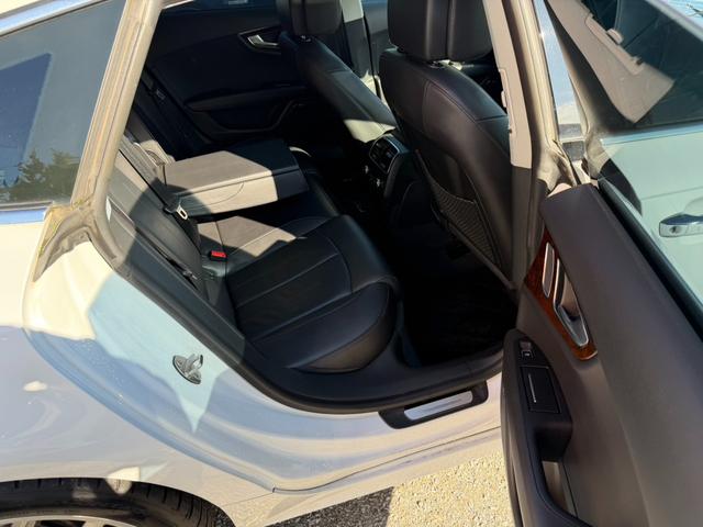 A7スポーツバック 2.0TFSIクワトロ 4WD ドライブレコーダー クリアランスソナー オートクルーズコントロール バックカメラ アルミホイール AT シートヒーター アイドリングストップ 盗難防止システム パワーシート CD ABS(8枚目)