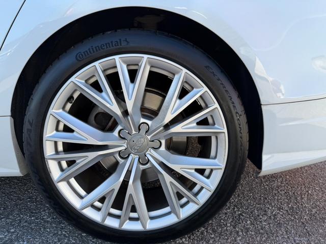 A7スポーツバック 2.0TFSIクワトロ 4WD ドライブレコーダー クリアランスソナー オートクルーズコントロール バックカメラ アルミホイール AT シートヒーター アイドリングストップ 盗難防止システム パワーシート CD ABS(17枚目)