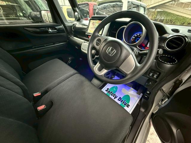 Ｎ－ＢＯＸカスタム Ｇ・Ｌパッケージ　１年保証　ＨＩＤ　１４インチアルミホイール　ＥＴＣ　ＣＤ　両側パワスラ（51枚目）