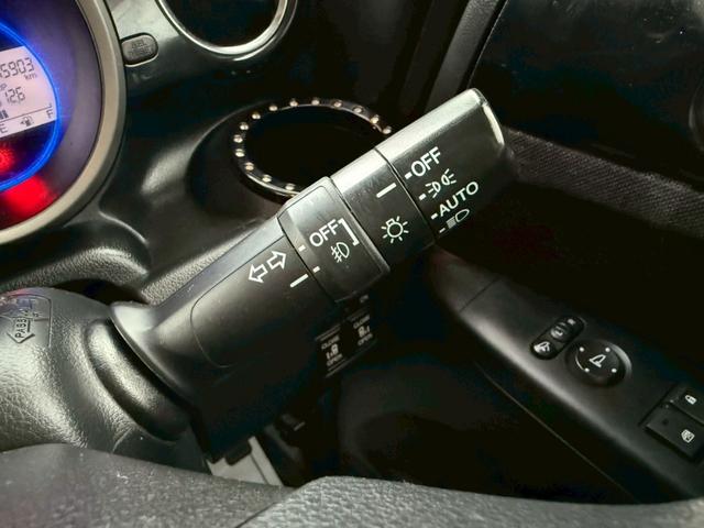 Ｎ－ＢＯＸカスタム Ｇ・Ｌパッケージ　１年保証　ＨＩＤ　１４インチアルミホイール　ＥＴＣ　ＣＤ　両側パワスラ（64枚目）