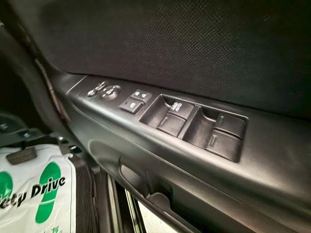 Ｎ－ＢＯＸカスタム Ｇ・Ｌパッケージ　１年保証　後期型　ゴールドエンブレム　横滑り防止機能　ＥＴＣ（52枚目）