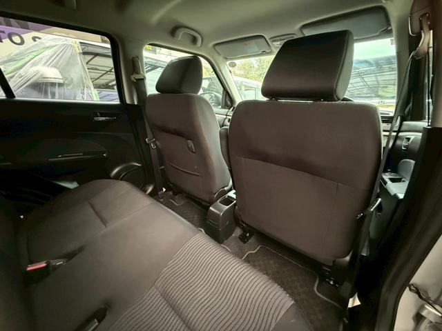 スイフト ＸＳ　１年保証　ＥＴＣ　横滑り防止機能　ユーザー買取車（70枚目）
