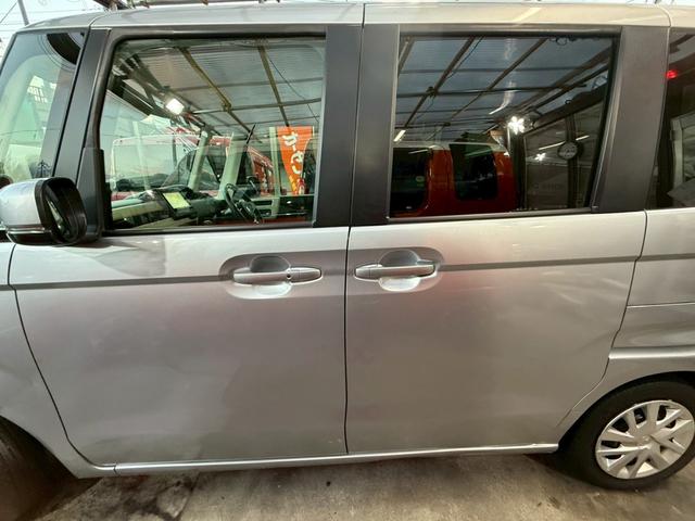 N-BOX G 1年保障 YouTube動画あり レーダーブレーキサポート 衝突被害軽減ブレーキ HID クルコン バックカメラ Bluetooth ETC テレビ ナビ(31枚目)