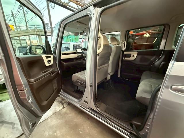 N-BOX G 1年保障 YouTube動画あり レーダーブレーキサポート 衝突被害軽減ブレーキ HID クルコン バックカメラ Bluetooth ETC テレビ ナビ(33枚目)