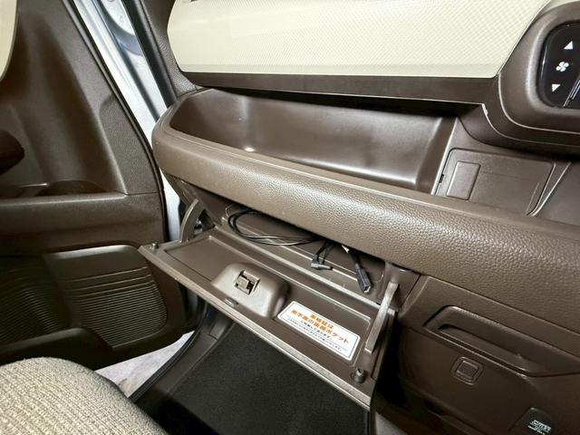 N-BOX G 1年保障 YouTube動画あり レーダーブレーキサポート 衝突被害軽減ブレーキ HID クルコン バックカメラ Bluetooth ETC テレビ ナビ(64枚目)