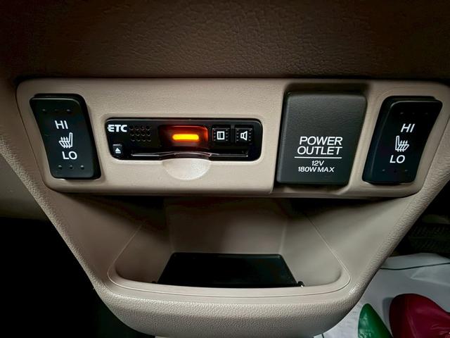 Ｎ－ＢＯＸ Ｇ　ＳＳパッケージ　１年保証　パワスラ　横滑り防止機能　バックカメラ　Ｂｌｕｅｔｏｏｔｈ　新品タイヤ４本　テレビ　ナビ　ＥＴＣ　ロールサンシェード　後期型　１４インチアルミホイール（72枚目）