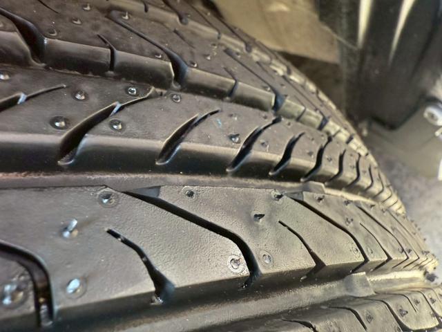 Ｎ－ＢＯＸカスタム Ｇ・Ｌパッケージ　１年保証　パワスラ　１４インチアルミホイール　ＥＴＣ　テレビ　ナビ　Ｂｌｕｅｔｏｏｔｈ　ＨＩＤヘッドライト（42枚目）