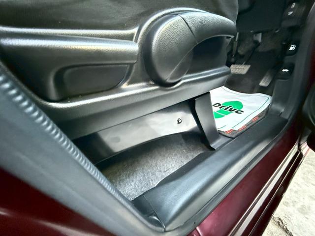 N-BOXカスタム G・Lパッケージ 1年保証 両側パワスラ レーダーブレーキ 横滑り防止機能 バックカメラ テレビ ナビ ETC HIDヘッドライト ロールサンシェード(57枚目)