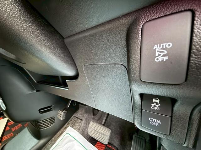 N-BOXカスタム G・Lパッケージ 1年保証 両側パワスラ レーダーブレーキ 横滑り防止機能 バックカメラ テレビ ナビ ETC HIDヘッドライト ロールサンシェード(62枚目)