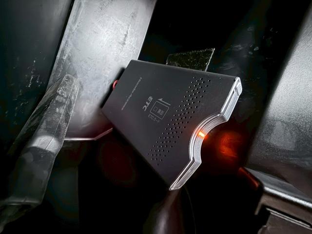 N-BOXカスタム G・Lパッケージ 1年保証 両側パワスラ レーダーブレーキ 横滑り防止機能 バックカメラ テレビ ナビ ETC HIDヘッドライト ロールサンシェード(65枚目)