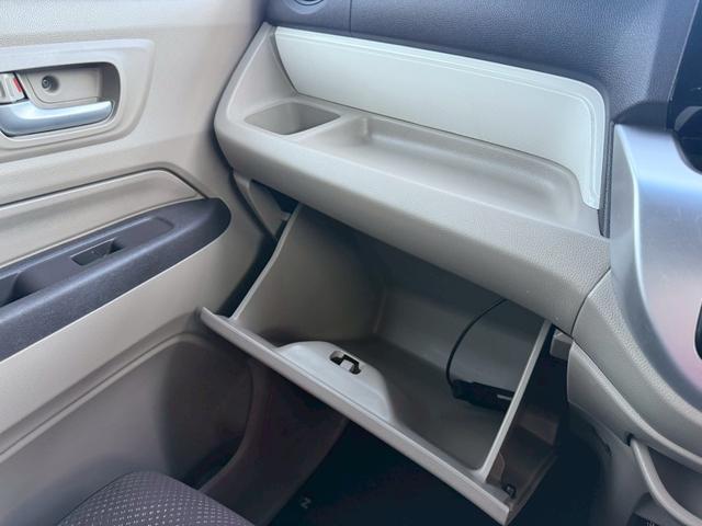 N-WGN G SSパッケージ 1年保証 後期型 新品タイヤ4本レーダーブレーキサポート バックカメラ ナビ ETC Bluetooth ステアリングスイッチ(51枚目)