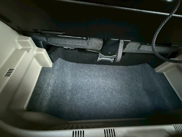 N-WGN G SSパッケージ 1年保証 後期型 新品タイヤ4本レーダーブレーキサポート バックカメラ ナビ ETC Bluetooth ステアリングスイッチ(59枚目)