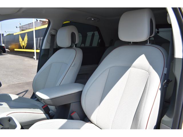アイオニック５ ラウンジ　ＡＷＤ　リミテッドエディション　限定８０台アトラスホワイトマットホワイトレザーシートデジタルサイドミラーガラスルーフ新車保証継承（22枚目）